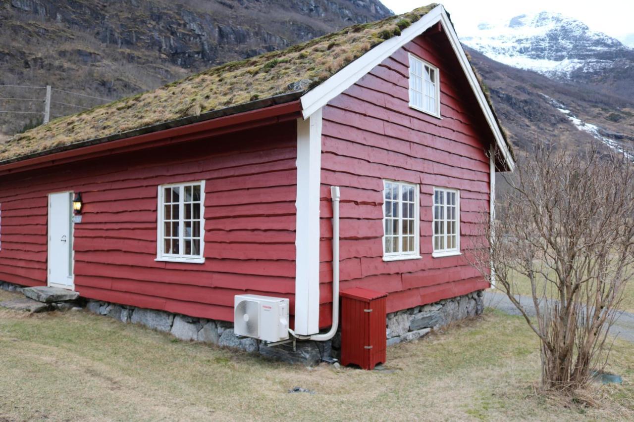 Trollbu Aabrekk Gard Vila Briksdalsbre Exterior foto