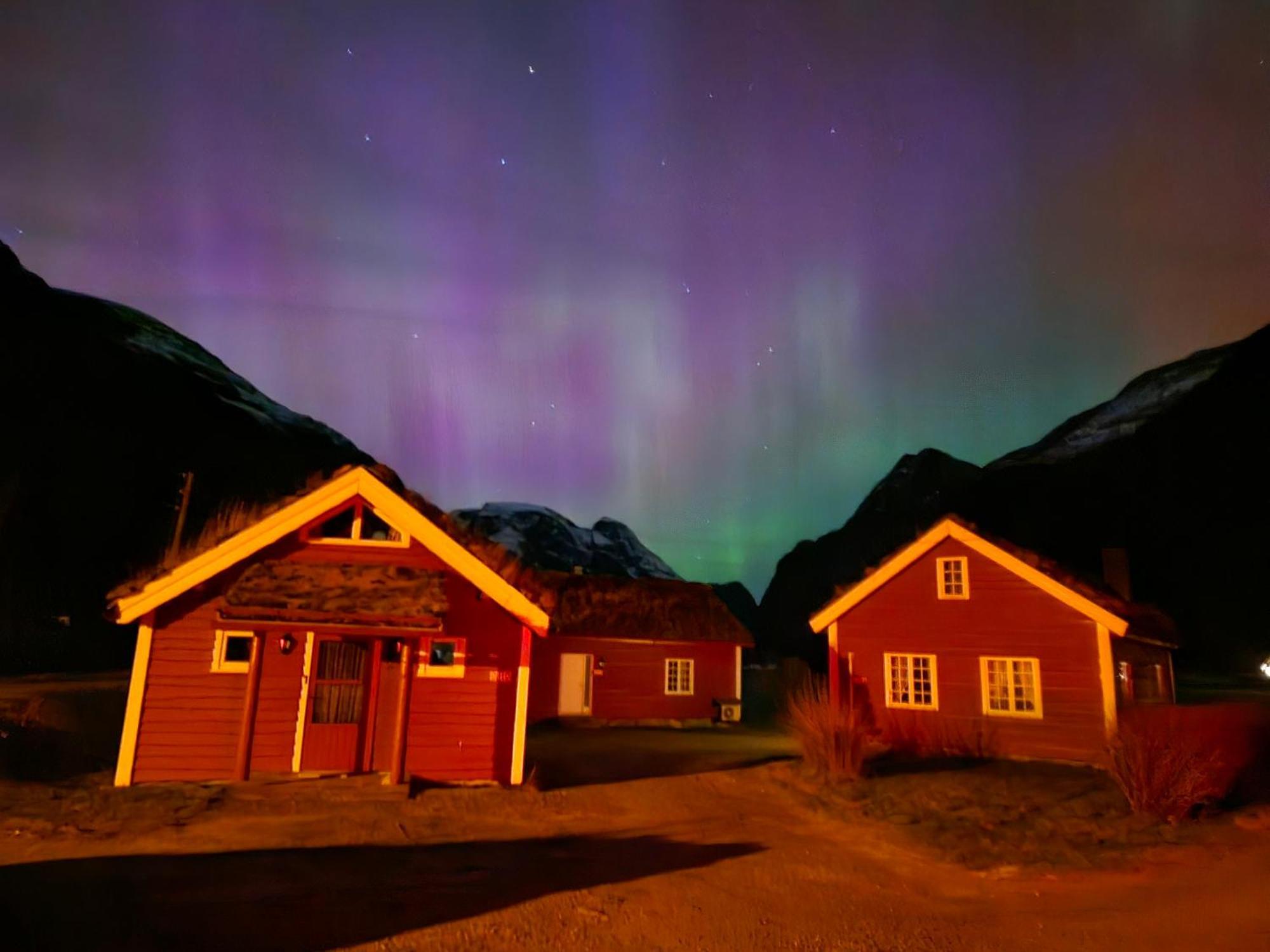 Trollbu Aabrekk Gard Vila Briksdalsbre Exterior foto