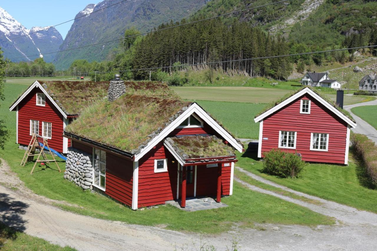 Trollbu Aabrekk Gard Vila Briksdalsbre Exterior foto