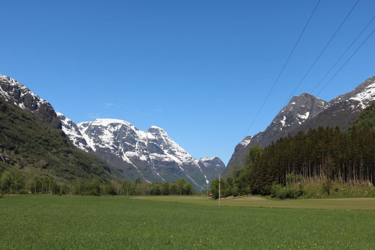 Trollbu Aabrekk Gard Vila Briksdalsbre Exterior foto